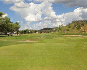 Alice Springs Golf Club - Tourism Cairns 4
