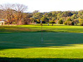 Oakbank Golf Club - Tourism Cairns 0