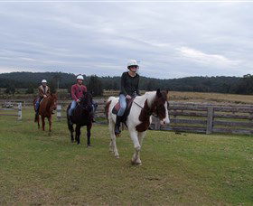 Horse Riding At Oaks Ranch And Country Club - Tourism Cairns 2