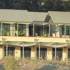 Cypress Lakes Golf & Country Club - Tourism Cairns 0
