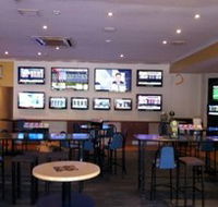 Tacking Point Tavern - Tourism Cairns