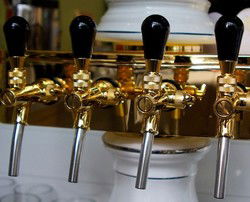Bazaar Beer Cafe - Tourism Cairns 2