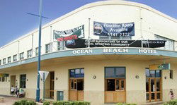 Ocean Beach Hotel - Tourism Cairns 2