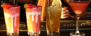 Balcony Bar And Oyster Co. - Tourism Cairns 1
