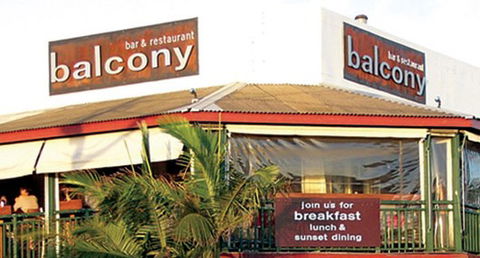 Balcony Bar And Oyster Co. - Tourism Cairns 2
