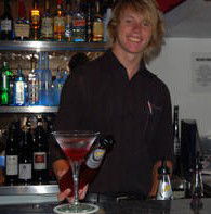 Red On Thomas - Tourism Cairns 1