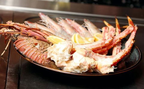 Wharf Teppanyaki - Tourism Cairns 3