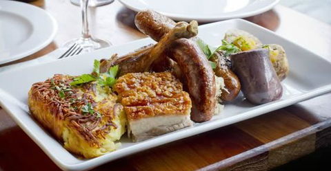 Essen Restaurant & Beer Cafe - Tourism Cairns 4