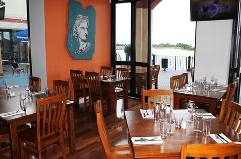 Athenia Restaurant & Bar - Tourism Cairns 2