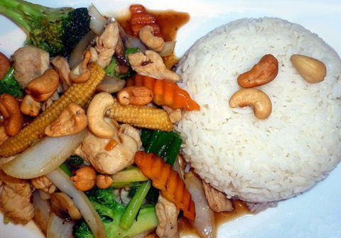 Eagle Thai - Tourism Cairns 3