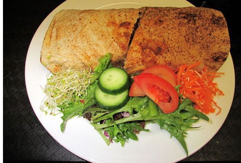Emelia's Vegetarian Restaurant - Tourism Cairns 0