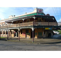 Bank Hotel Dungog - Tourism Cairns