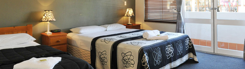 Bay View Hotel - Tourism Cairns 5