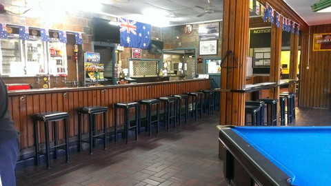 Lakes Creek Hotel - Tourism Cairns 2