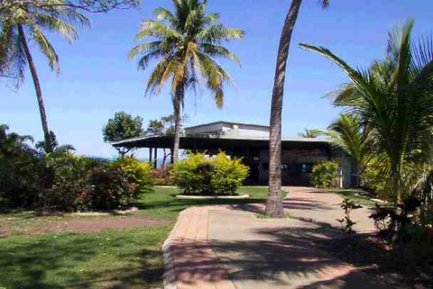 Mandorah Beach Hotel - Tourism Cairns 4