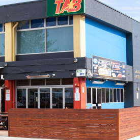 Miami Tavern - Tourism Cairns 5