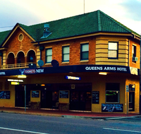 Queens Arms Hotel - Tourism Cairns