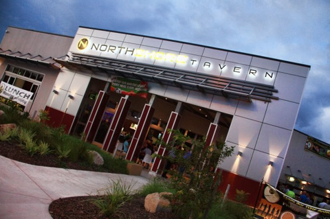 The North Shore Tavern - Tourism Cairns 1