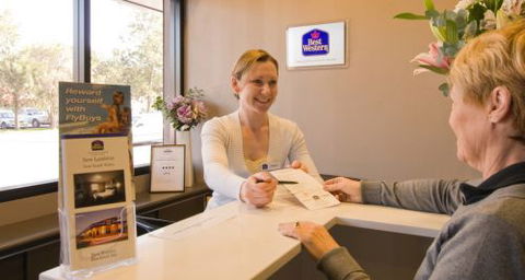 Blackbutt Inn - Tourism Cairns 1