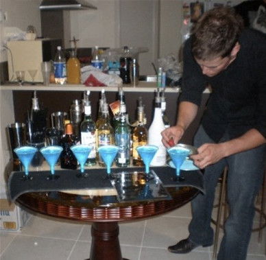 BarUp Unique Bar And DJ Hire - Tourism Cairns 2