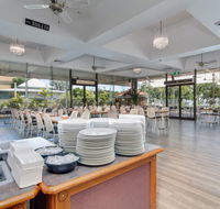 Charlies Seafood Buffet - Tourism Cairns
