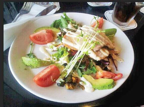 Tosca Trattoria Bar & Pizzeria - Tourism Cairns 0
