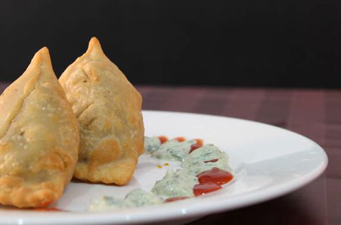 Aromas Of India Restaurant - Tourism Cairns 4