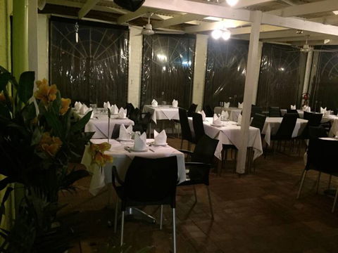 Aromas Of India Restaurant - Tourism Cairns 5