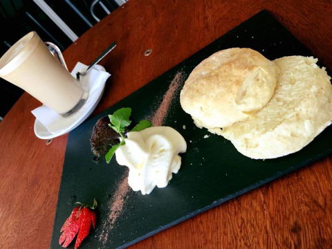 71 Wharf Restaurant - Tourism Cairns 3