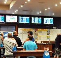Central Park Tavern - Tourism Cairns