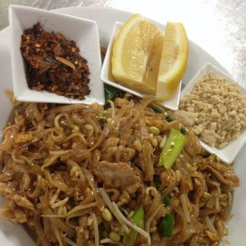 Num Whan Thai Restaurant - Tourism Cairns 0