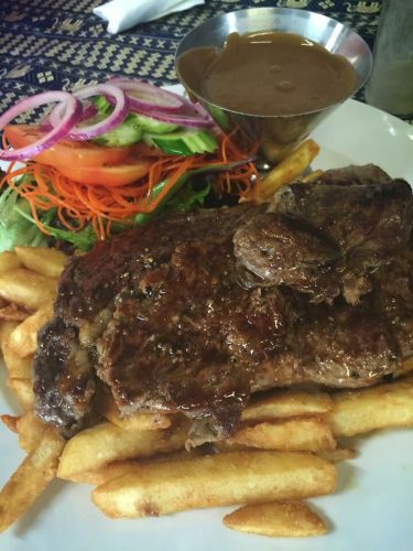 Num Whan Thai Restaurant - Tourism Cairns 2