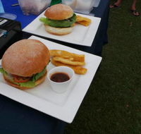 Bushland Beach Tavern - Tourism Cairns