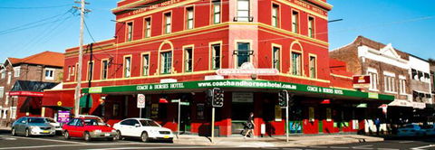 The Coach & Horses Hotel - Tourism Cairns 0