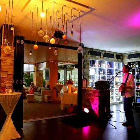 Denmans Beer Cafe - Tourism Cairns 7