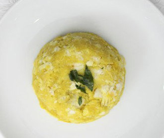 Blue Moon Restaurant - Tourism Cairns 0