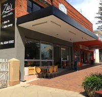 Zias Caff - Tourism Cairns