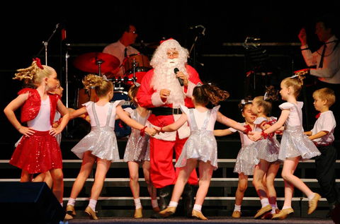 Albury Carols By Candlelight - Tourism Cairns 2