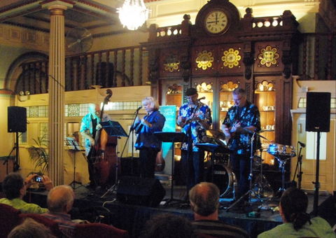 Blue Mountains Ukulele Festival - Tourism Cairns 1