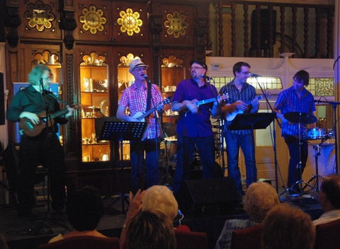 Blue Mountains Ukulele Festival - Tourism Cairns 2