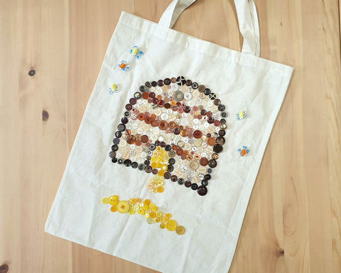 Create A Button Tote - Tourism Cairns 0