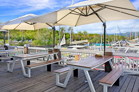 Hemingway's Brewery Port Douglas - Tourism Cairns 0