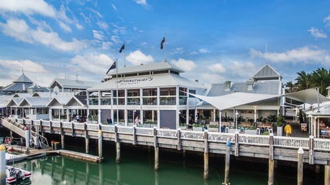 Hemingway's Brewery Port Douglas - Tourism Cairns 1