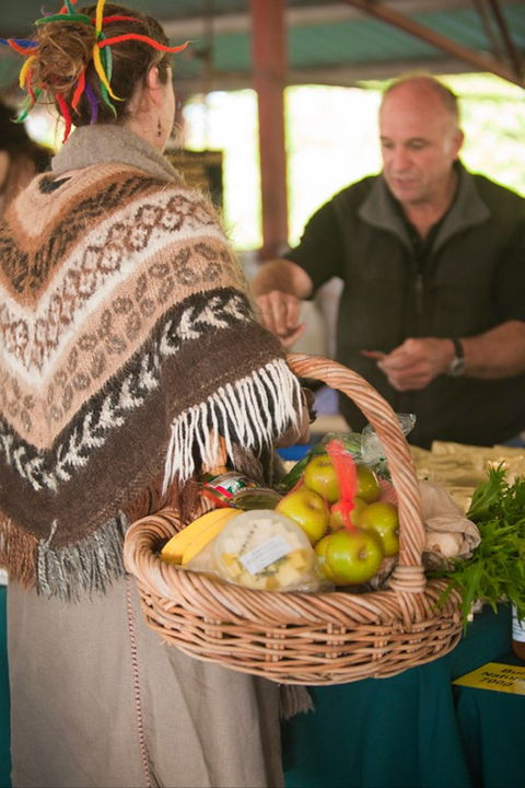 Lismore Produce Markets - Tourism Cairns 2