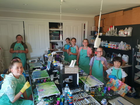 School Holidays - Kids Art Class - Painting - Tourism Cairns 0