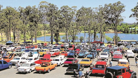 Spring Cruiz In - Tourism Cairns 0