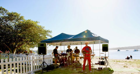 Watsons Bay Spring Market - Tourism Cairns 2