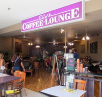 Live music at Roths Wine Bar - Tourism Cairns