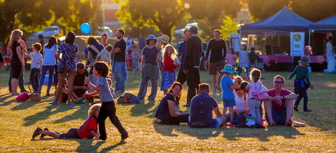Castlemaine Artists Market - Tourism Cairns 1