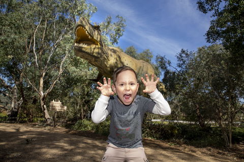 Dino Lab At Melbourne Zoo - Tourism Cairns 2